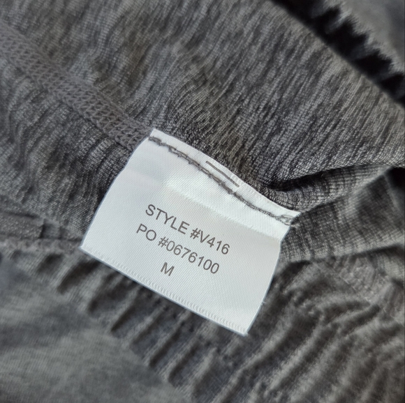 Vuori Sunday Performance Jogger Mens Charcoal Sweatpants Drawstring Pockets EUC - Picture 10 of 12